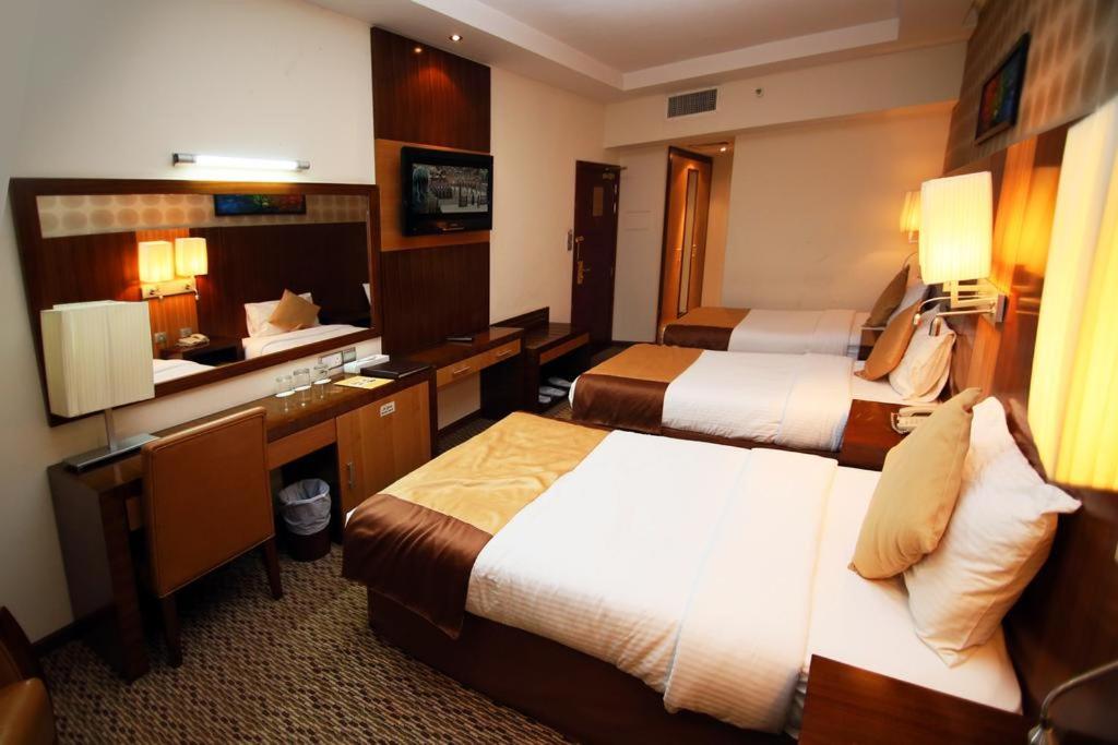هتل سان اند سندز داون تاون دبی (Sun and Sands Downtown)
