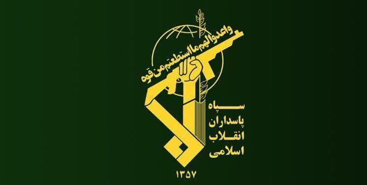 ماجرای روزی که سپاه تاسیس شد/ تصاویری قدیمی از فرماندهان سپاه؛ از جواد منصوری تا سرلشکر سلامی