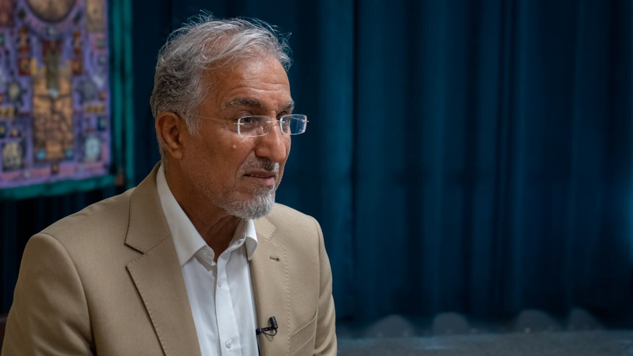 نسخه ویژه یک اقتصاددان برای سرمایه‌گذاری مولد/  راغفر: نه تنها در زمان تحریم، که در زمان جنگ هم می‌توان اقتصاد را مدیریت کرد