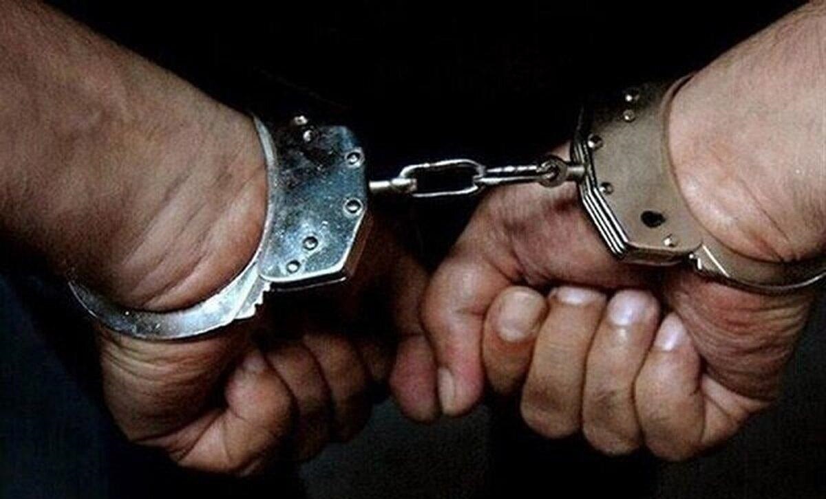 قاچاقچی سلاح‌های غیرمجاز دم به تله داد