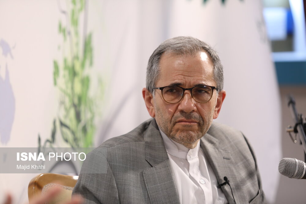 تخت‌روانچی: مواضع آمریکایی‌ها متناقض است