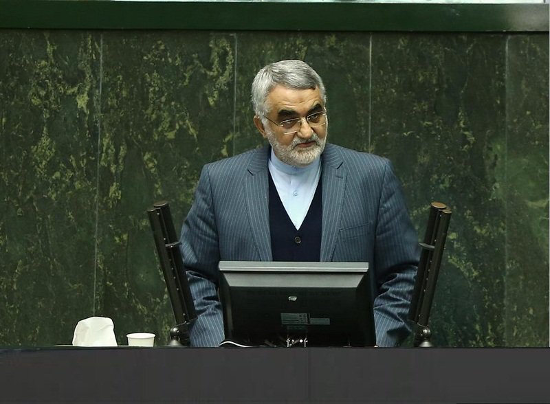 هشدار علاءالدین بروجردی درباره روند مذاکرات / منطقه وارد فاز نظامی شود، اقتصاد تمامی کشورها دچار آسیب جدی خواهد شد