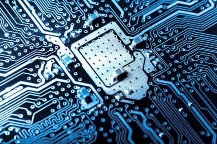 جهشی بزرگ با قطعه‌ای کوچک: دانشمندان ژاپنی ترانزیستوری بدون سیلیکون ساختند