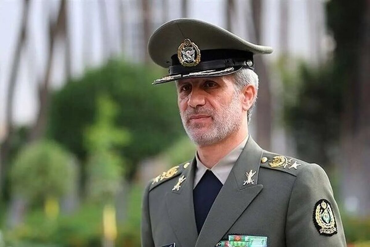 تأکید فرمانده ارتش بر آمادگی کامل مقابل تهدیدات دریایی