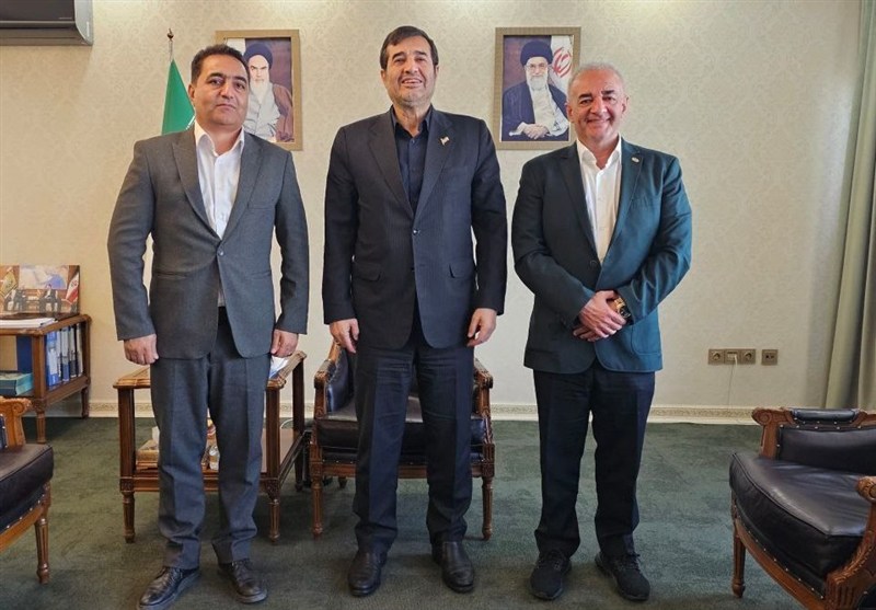دیدار نصیری‌نژاد و خسرویار با وزیر ورزش و جوانان