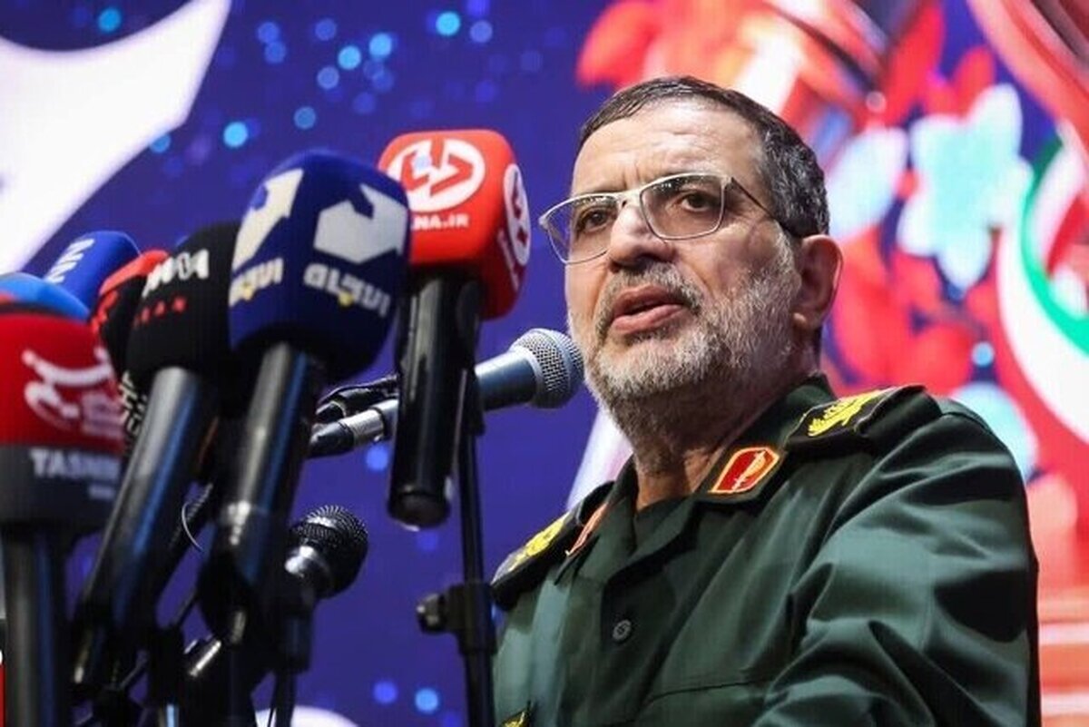 سردار نائینی: دشمن می‌کوشد امید را در جامعه تضعیف کند