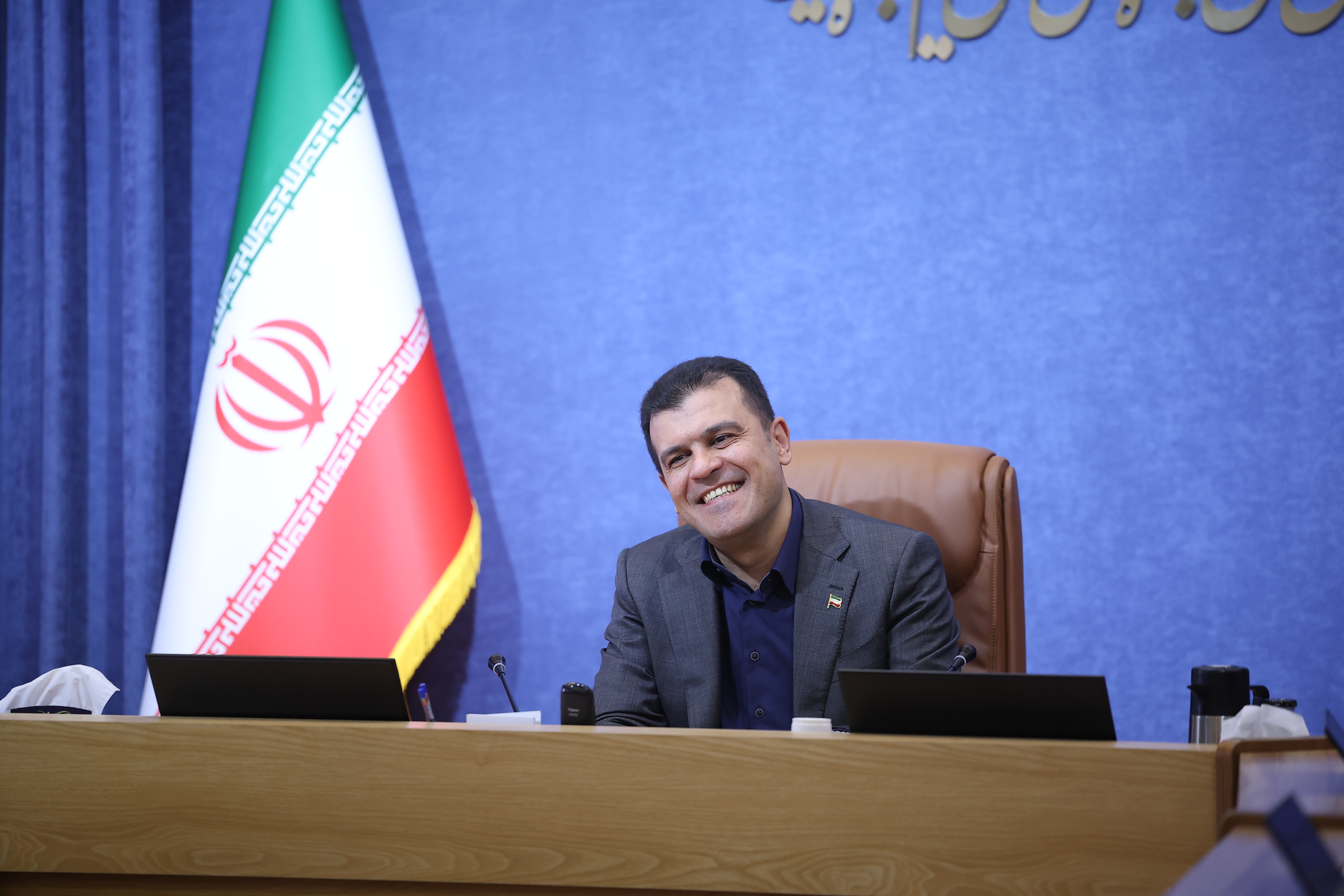 معاون علمی و فناوری رئیس‌جمهور: فناوری «ساعت اتمی» در آستانه بهره‌بردای است