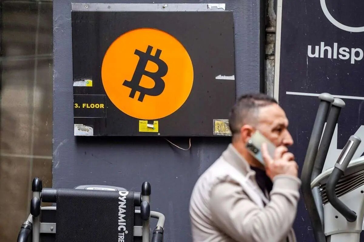 پرریسک‌ترین و امن‌ترین رمزارز برای ایرانی‌ها؛ بیت‌کوین یا تتر؟