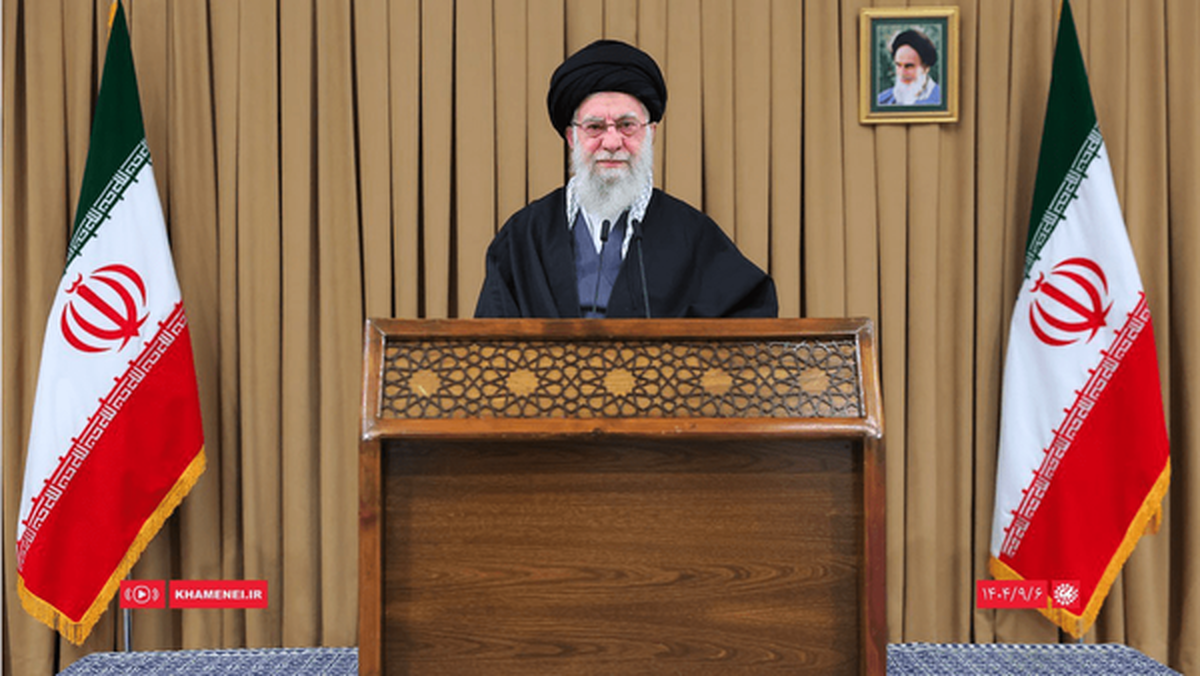 رهبر انقلاب: در جنگ ۱۲ روزه برنامه‌ریزی ۲۰ ساله دشمن شکست خورد؛ دست خالی برگشتند