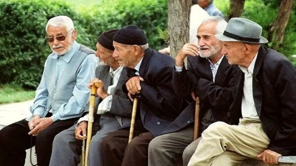 یک تصمیم برای افزایش حقوق بازنشستگان/ رقم حقوق واقعی بازنشستگان ۵۰ میلیون تومان است؟
