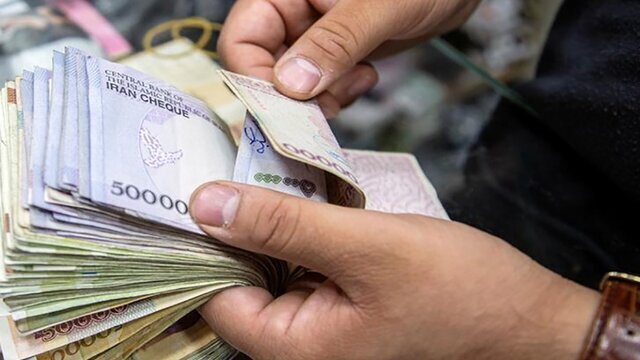 این گروه امسال حداقل 20 میلیون و 800 هزار تومان عیدی می‌گیرند/ جزییات