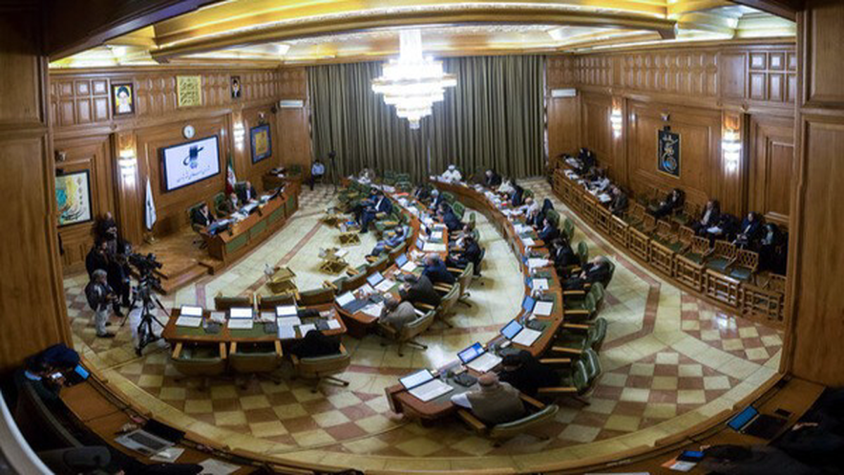 درگیری لفظی در شورای شهر تهران؛ ماجرا چه بود؟