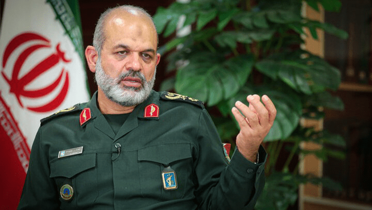 سردار وحیدی: ایران هرگز مقابل ترامپ کوتاه نخواهد آمد