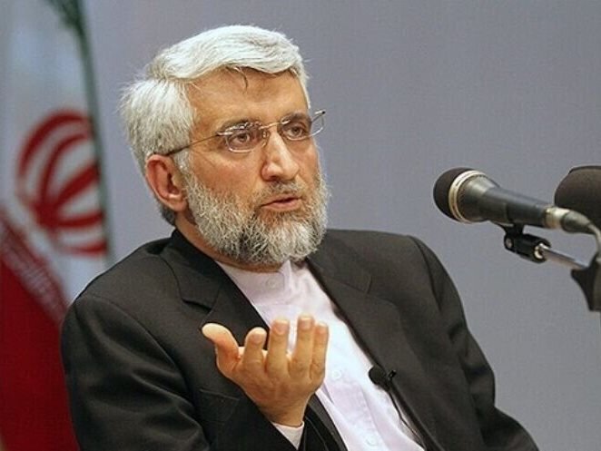 جلیلی: دشمن سعی دارد روایت‌های دروغ را بزک‌کرده و به خورد جوانان ما بدهد/  مگر مردم ایران ۶ ماه پیش ماجرای میدان تجریش را یادشان رفته؟