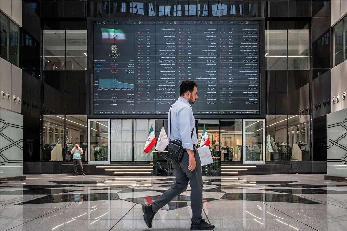پیش ‌بینی بورس یک‌شنبه ۱۴ دی ۱۴۰۴/ بازار سهام به تعادل می‌رسد