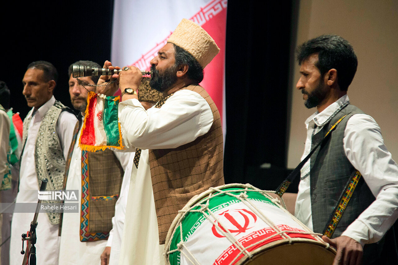 ایرنا: ۶۰هزار هنرمند موسیقی نواحی صاحب صنف شدند