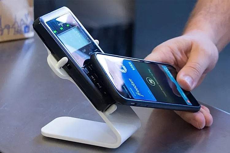 ارتباطات و اینترنت به وضعیت عادی بازمی‌گردد؟