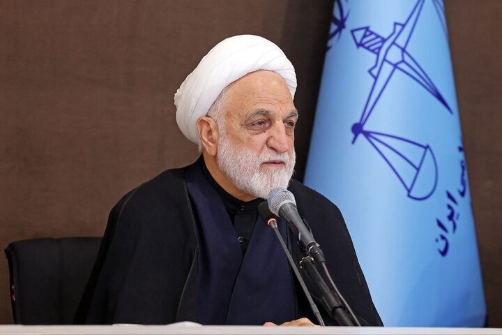 محسنی اژه‌ای: شواهد نشان می‌دهد جغرافیای برخی کشورهای منطقه در اختیار دشمن است/ حملات شدید به این اهداف ادامه خواهد داشت
