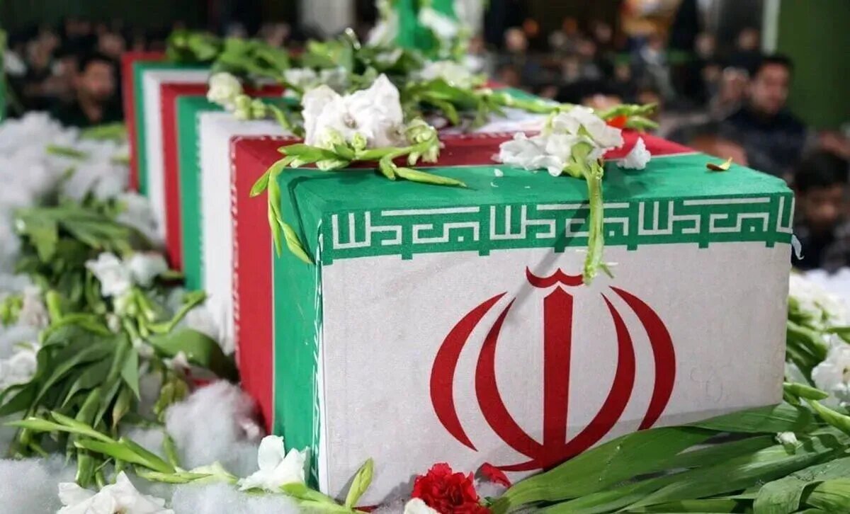 هفت سین یک خانواده با عکس فرماندهان نظامی ترور شده + تصویر