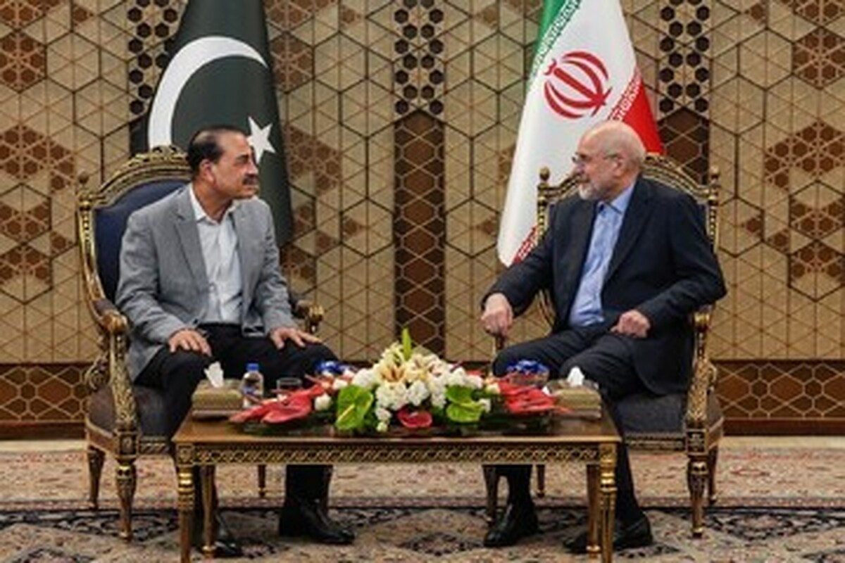 دیدار فرمانده ارتش پاکستان با قالیباف