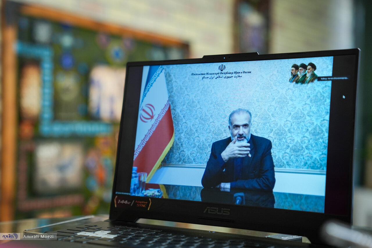 ناگفته‌های کاظم جلالی از جلسه لاریجانی و احمدی نژاد شب قبل از یکشنبه سیاه/ احمدی نژاد گفت همه چیز زیر سر خود رئیس است