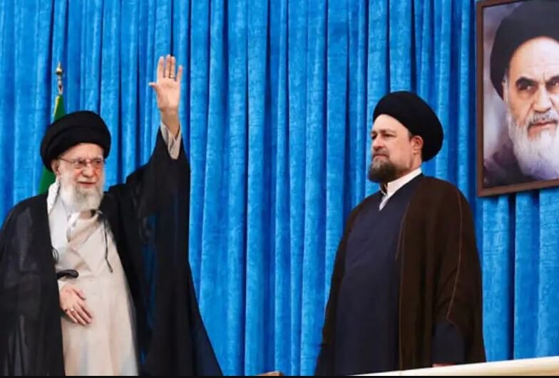 راویتی از اقدام ناپسند احمدی‌نژاد در مراسم سالگرد رهبر فقید انقلاب