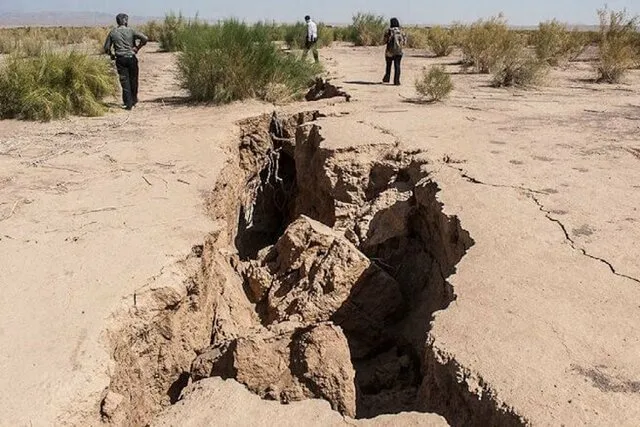 فرونشست زمین