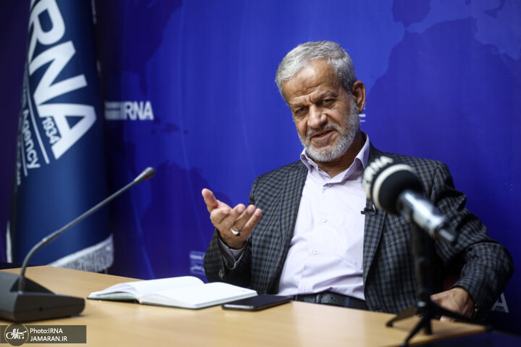 آنچه شما گفته‌اید/ واکنش تند کاربران خبرآنلاین به سخنان سخنگوی جبهه پایداری؛ از پیامبر بیاموزید/ بدبختی این است که خودتان را نماینده مردم می‌دانید...