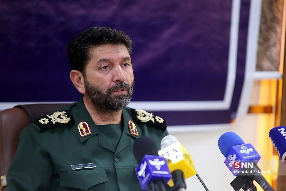 توضیحات مهم سردار حسن‌زاده درباره مراسم تشییع رهبر شهید در تهران/ مراسم حدود ۱۲ ساعت طول می کشد