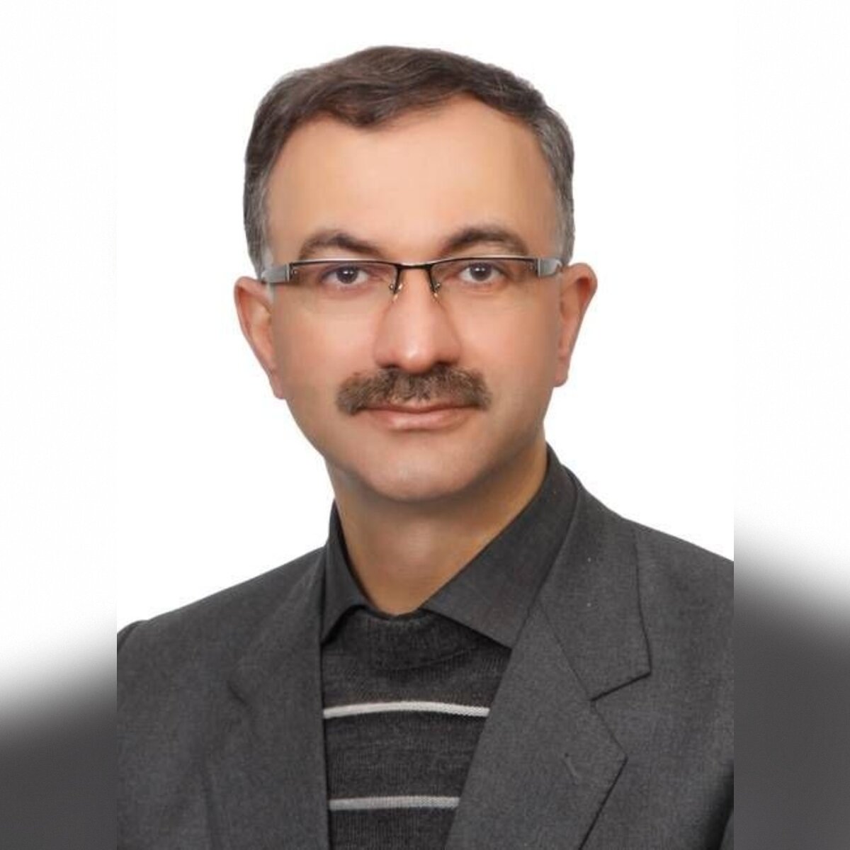 پرویز خرسند؛ نویسنده‌ای که با قلمش زندگی کرد