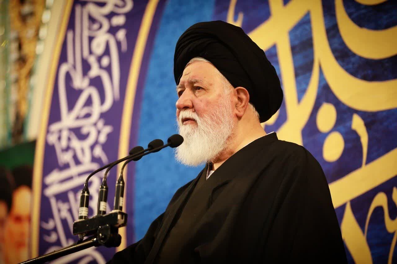 علم الهدی: بی‌تفاوتی نسبت به لاابالی‌گری‌ها و بی‌بندوباری‌ها، خواسته آمریکاست/ می‌خواهند با فشار اقتصادی اختلافات داخلی را بالا ببرند