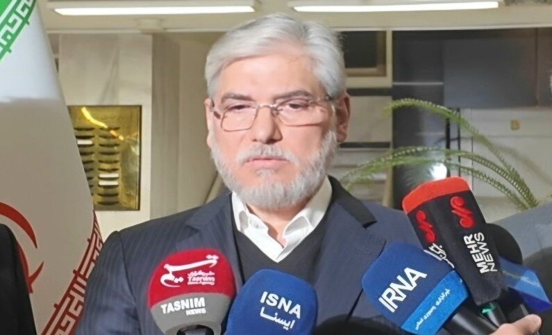 واکنش وزیر علوم به تحریمهای علمی آمریکا و حاشیههای یک نشست دانشجویی