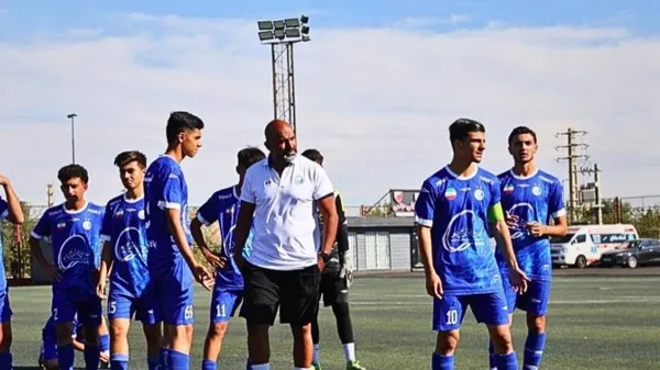 استقلال و شاهین