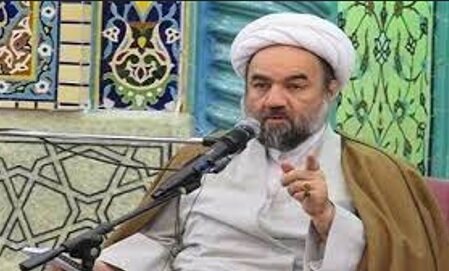 امام جمعه زاهدان: شهادت حاج آقا مصطفی از عوامل تأثیرگذار در گسترش حرکت‌های مردمی و اوج‌گیری انقلاب در سال ۱۳۵۶ شد/ عفاف و حجاب سیره حضرت زهرا(س) است