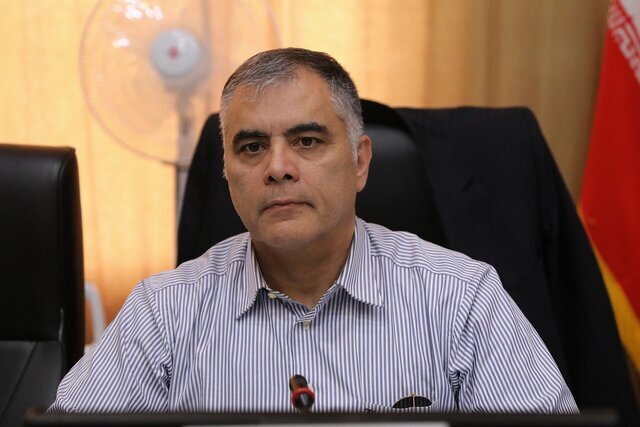 عضو کمیسیون انرژی مجلس: خانوار آمریکایی بعد از جنگ ۲ هزار دلار به دلیل تورم فزاینده سوخت و گرانی کالاها فقیرتر شد/ جهش ۴۰ درصدی قیمت گازوئیل در اروپا