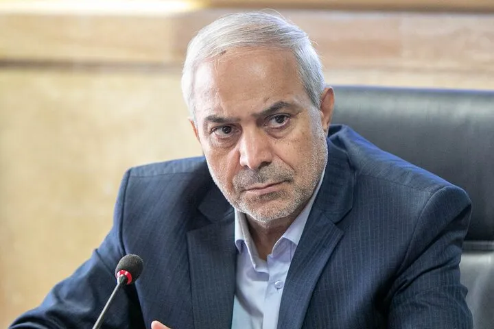 کشت شقایق اولی‌فرا برای تولید مواد دارویی در کشور