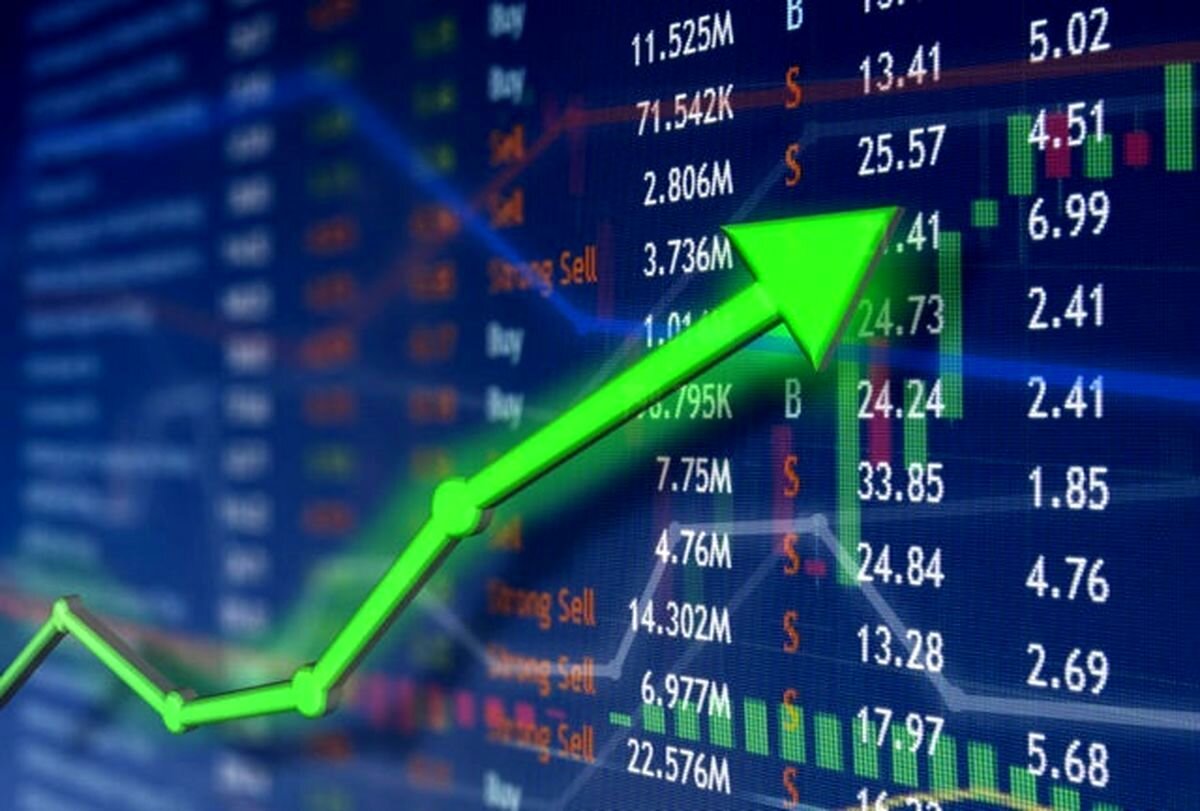 بورس در مسیر صعود/ شاخص کل از ۸.۳ میلیون واحد عبور کرد