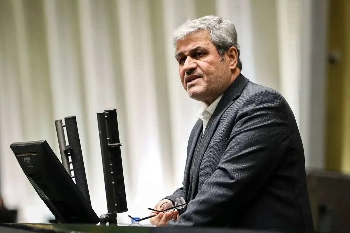رئیس کمیسیون برنامه، بودجه و محاسبات مجلس:حدود ۷۵ درصد کارکنان دولت حقوق و مزایایی کمتر از ۳۰ تا ۳۵ میلیون تومان دریافت می‌کنند