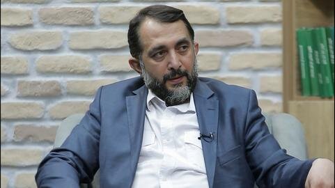 ماجرای تذکر رهبر شهید به آیت الله سید مجتبی خامنه‌ای به روایت پسر حدادعادل؛ حاج آقا مجتبی به پدر می‌گفتند چشم قربان!