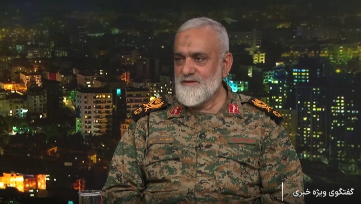سردار نقدی: نیمی از بمب ۱۴ تنی (GBU-۵۷) جنگ دوازده روزه عمل نکرد و امروز غنیمت ماست/ از بمب ۱۴ تنی فقط دو کشور دارند؛ یکی ایران و یکی آمریکا