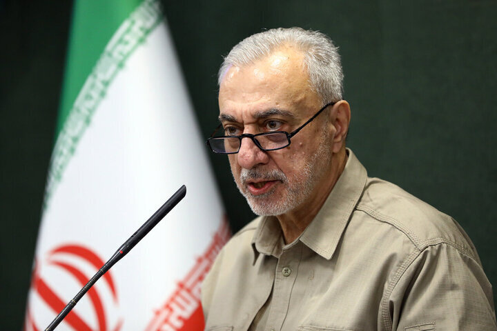 وزیر دفاع: درباره ارتقای وضعیت معیشتی نیروهای مسلح اقداماتی در زمینه مسکن و سایر تسهیلات انجام شده/ شاهد ارتقای چشمگیر توان آفندی و پدافندی خواهیم بود